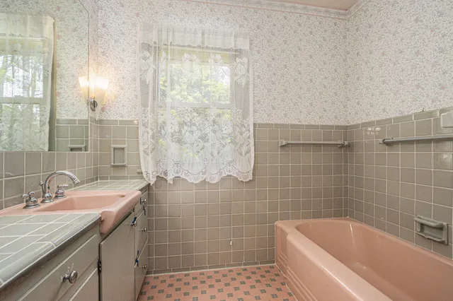 $359,900 | 2705 Bronson Boulevard, Kalamazoo, MI 49008