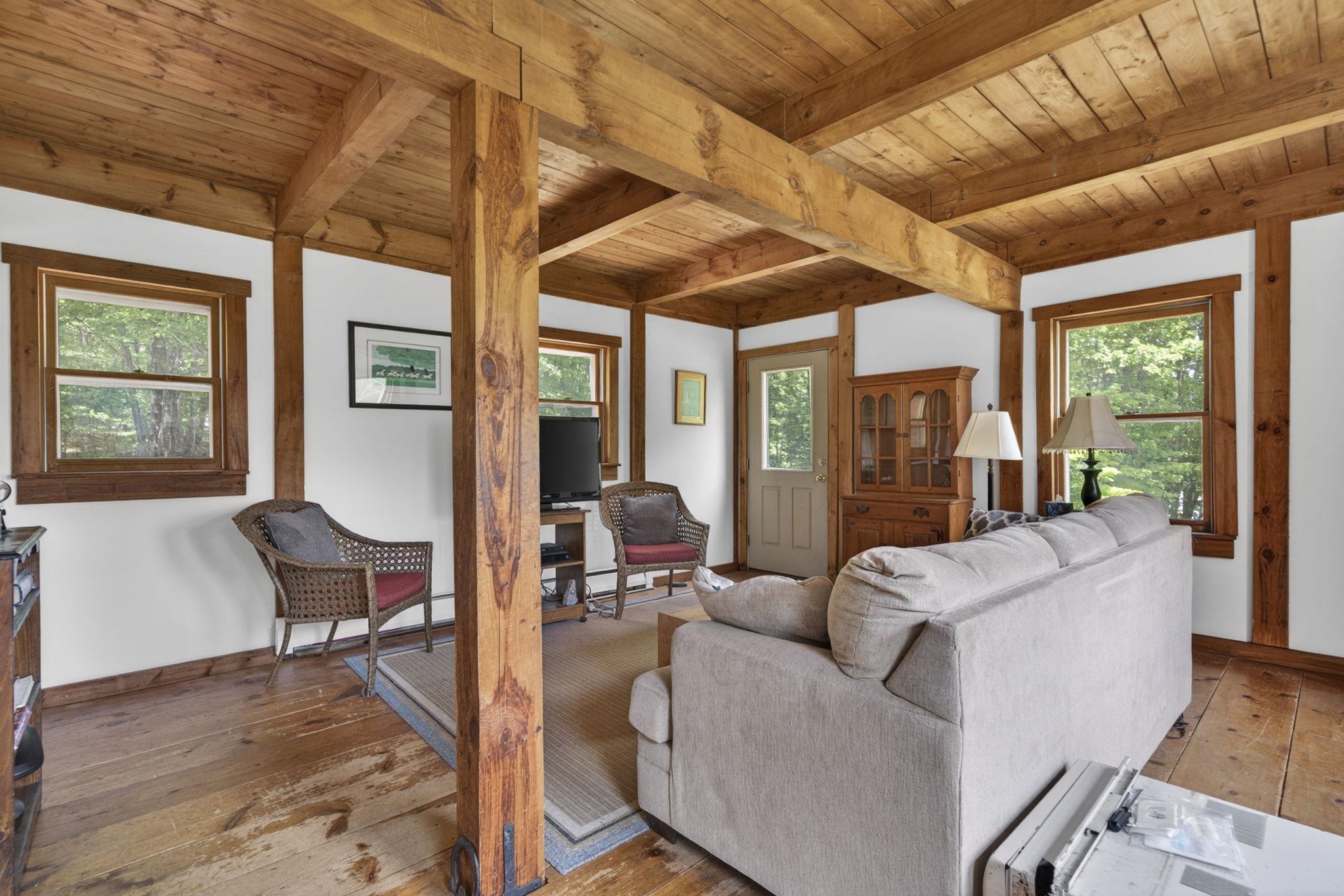133 Hackett Hill Road Hooksett, NH 03106 - Photo 22 of 55