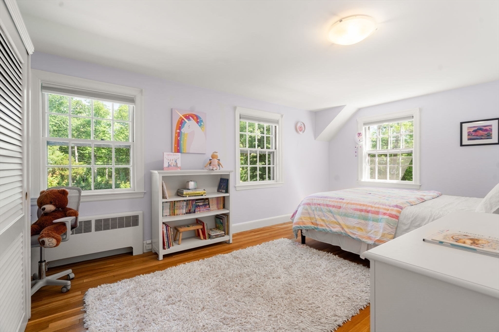 28 York Road Newton, MA 02468 - Photo 12 of 21