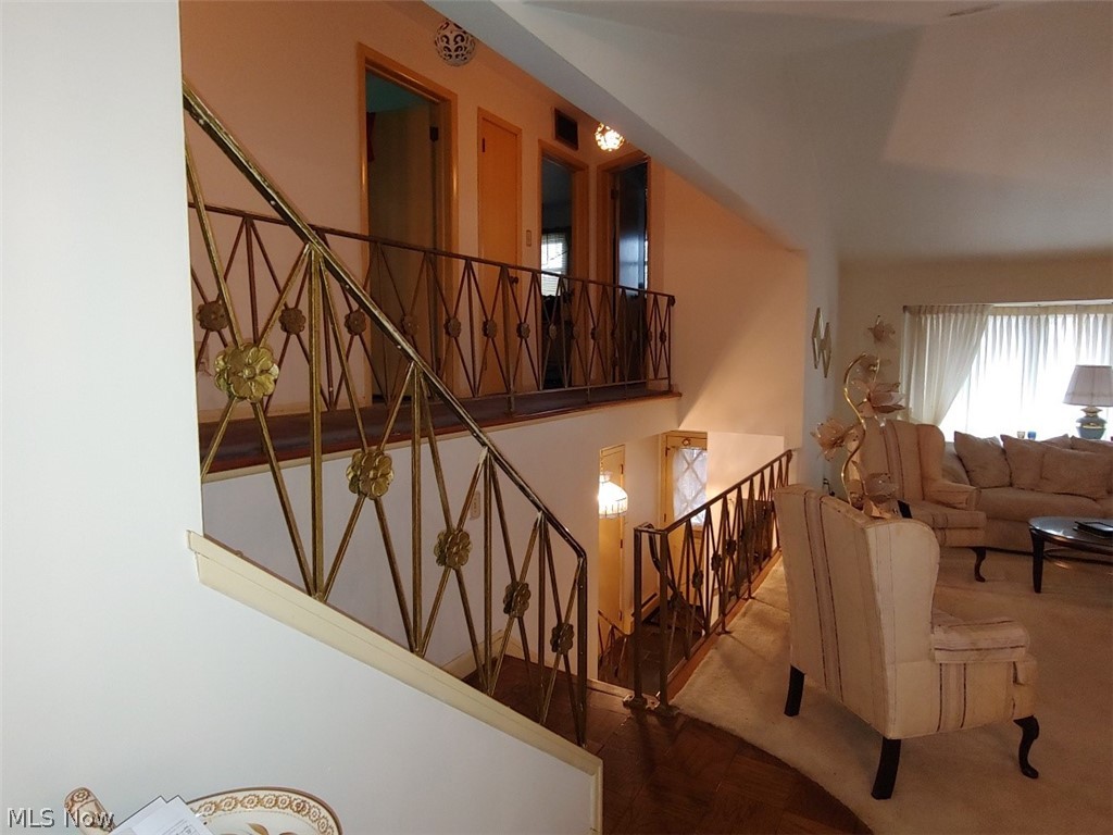 1058 Allston Road Cleveland Heights, OH 44121 - Photo 2 of 17