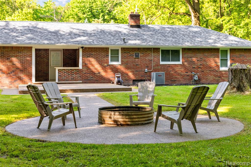 6590 Swartout Road Algonac, MI 48001 - Photo 47 of 53
