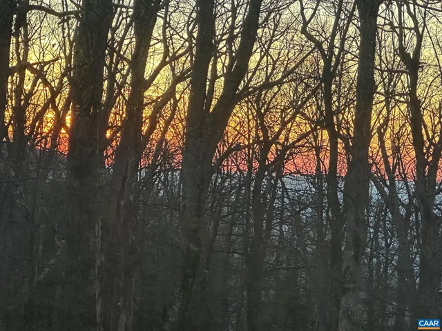 $599,000 | 12 Powderhorn Lane, Roseland, VA 22967