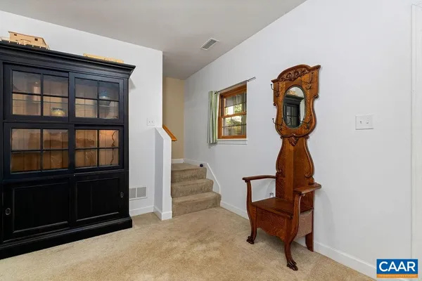 $584,000 | 12 Powderhorn Lane, Roseland, VA 22967