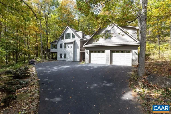 $584,000 | 12 Powderhorn Lane, Roseland, VA 22967
