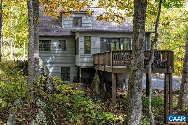 $584,000 | 12 Powderhorn Lane, Roseland, VA 22967