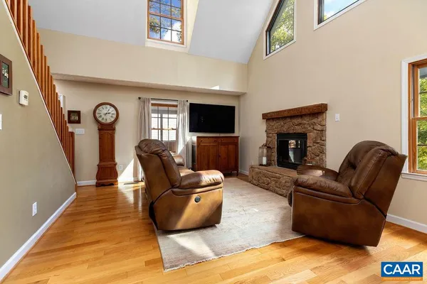 $584,000 | 12 Powderhorn Lane, Roseland, VA 22967