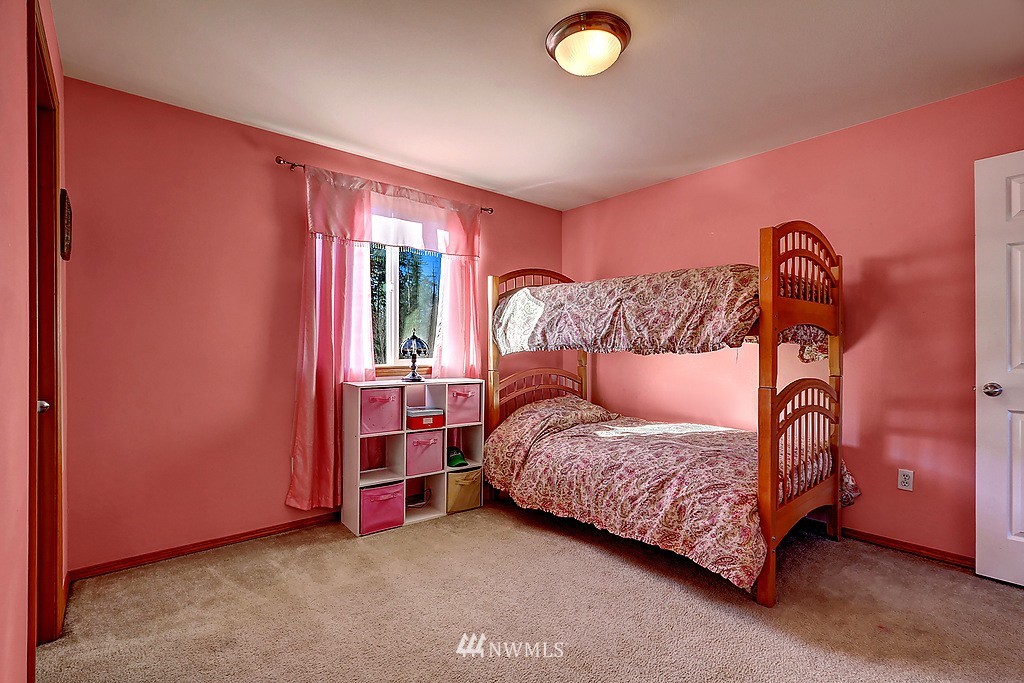 18706 10th Avenue Southeast Bothell, WA 98012 - Photo 11 of 18