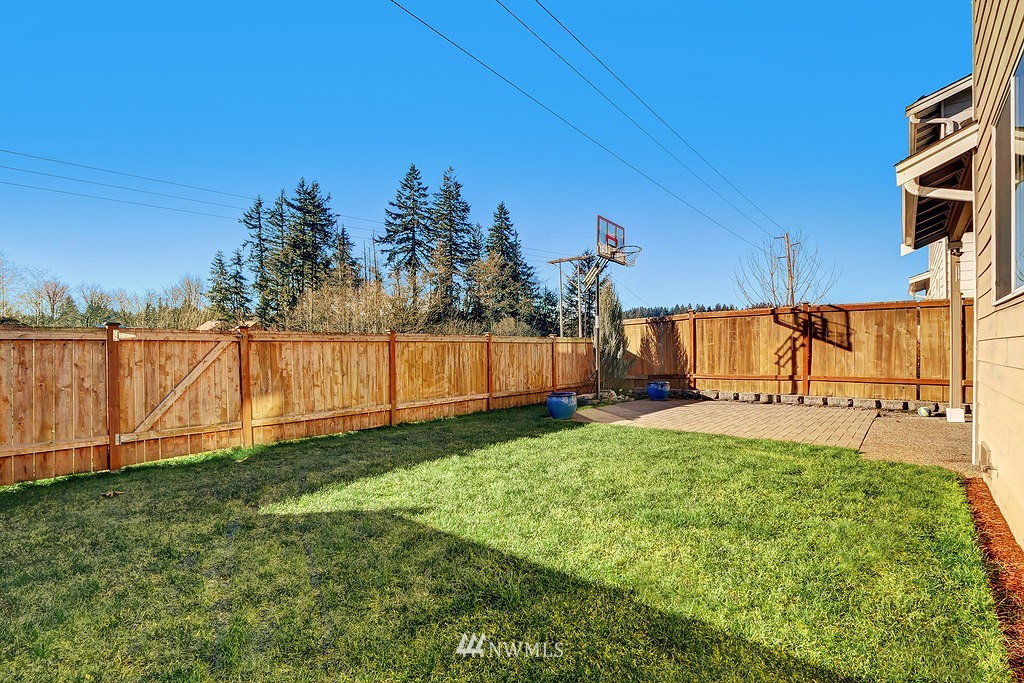 18706 10th Avenue Southeast Bothell, WA 98012 - Photo 17 of 18