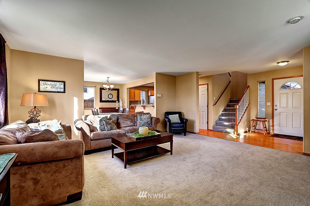 18706 10th Avenue Southeast Bothell, WA 98012 - Photo 6 of 18