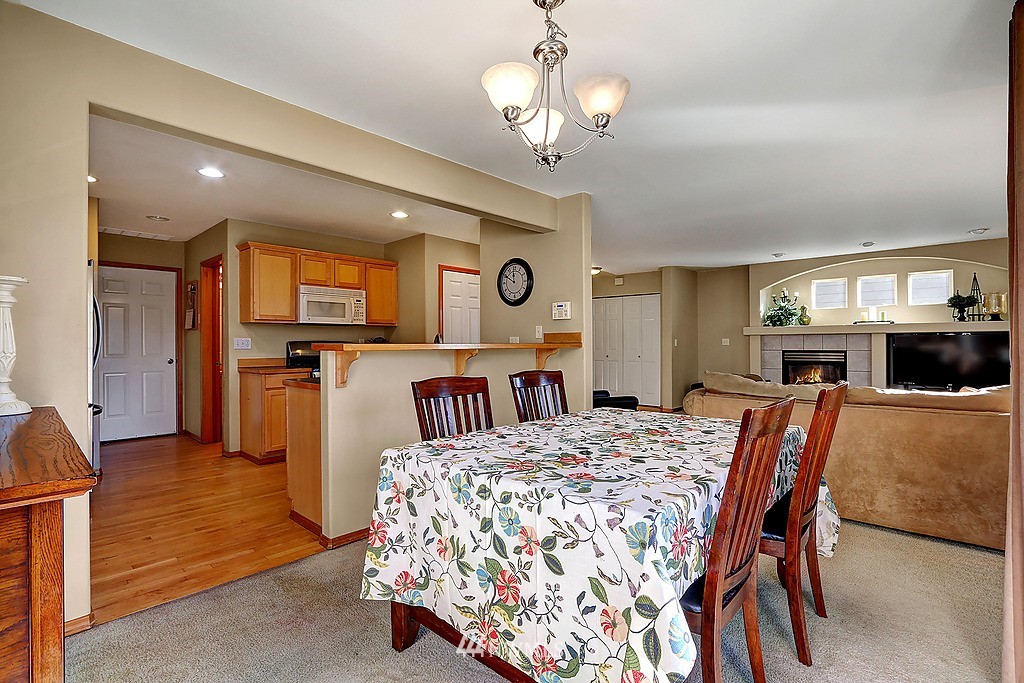 18706 10th Avenue Southeast Bothell, WA 98012 - Photo 7 of 18