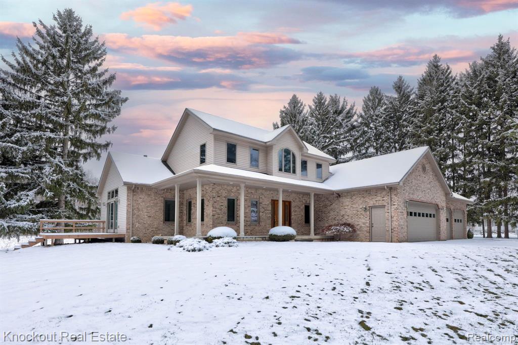 7070 South Beyer Road Frankenmuth, MI 48734 - Photo 1 of 79 Gallery Image 1