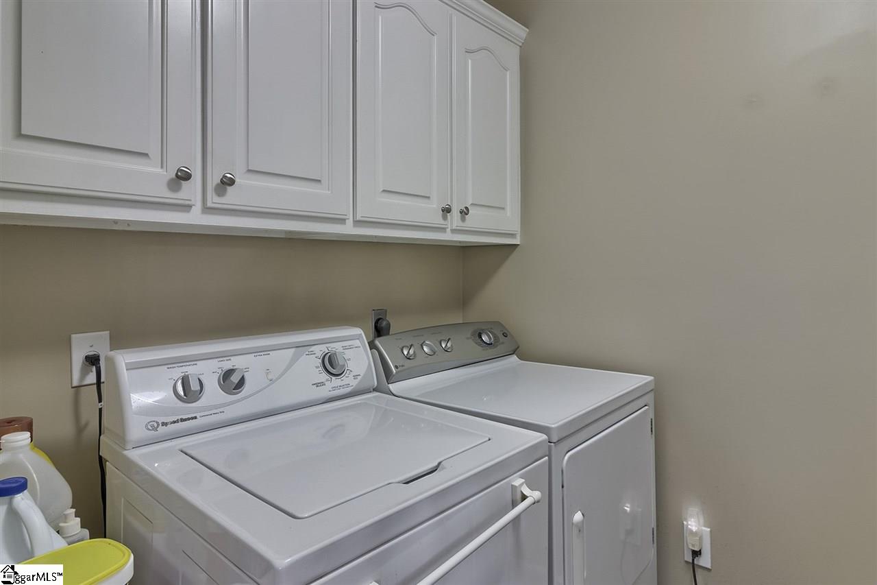 103 Pine Ridge Drive Easley, SC 29642 - Photo 17 of 36 Gallery Image 17