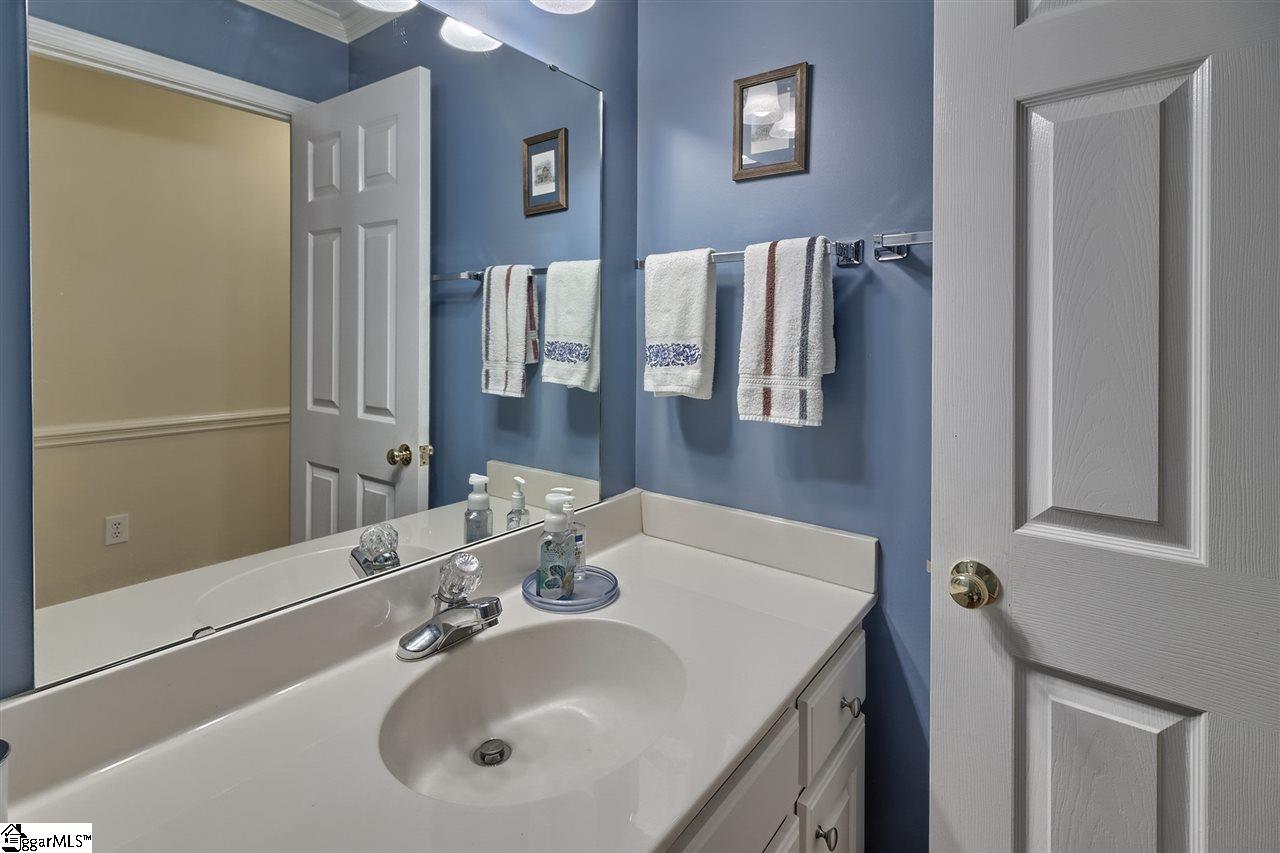 103 Pine Ridge Drive Easley, SC 29642 - Photo 18 of 36 Gallery Image 18