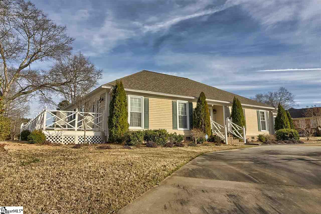 103 Pine Ridge Drive Easley, SC 29642 - Photo 34 of 36 Gallery Image 34