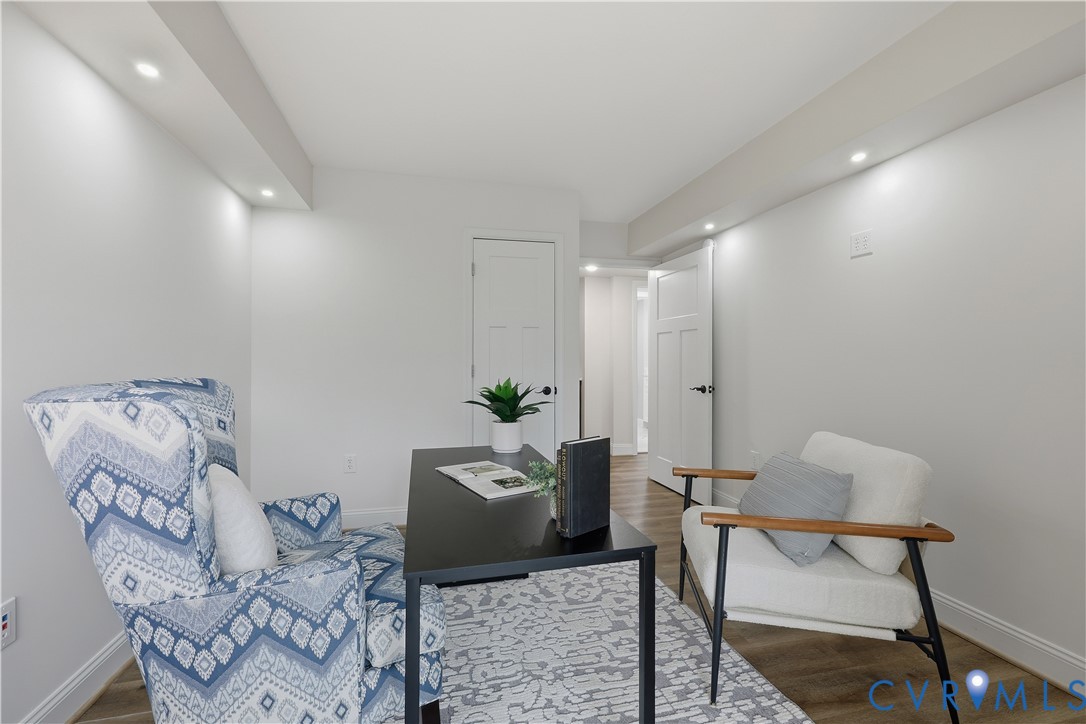 2956 Hathaway Road, Unit 609 Richmond, VA 23225 - Photo 16 of 32 a living room with furniture and a rug