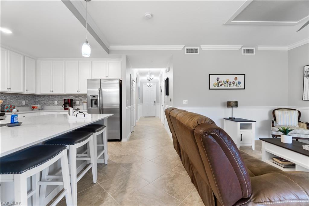9596 Trevi Court, Unit 5412 Naples, FL 34113 - Photo 3 of 15