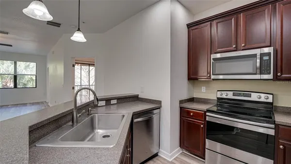 $2,200 | 4101 Via Piedra Circle, Unit 10201, Sarasota, FL 34233