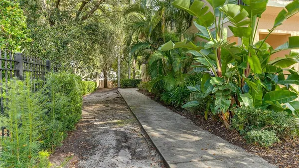 $2,200 | 4101 Via Piedra Circle, Unit 10201, Sarasota, FL 34233