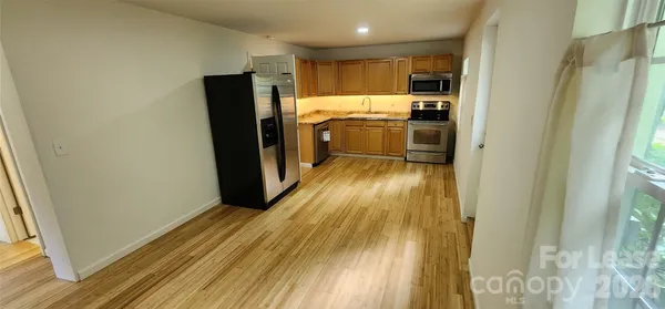 $1,250 | 316 Warrior Mountain Road, Tryon, NC 28782