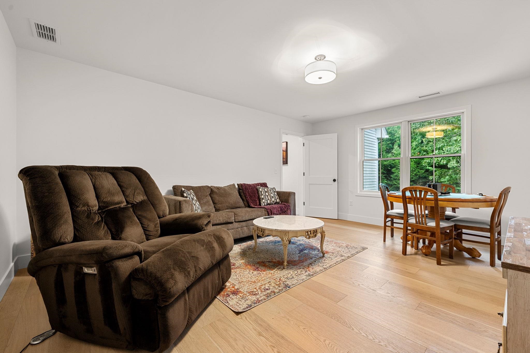 38 Kendall Pond Road Windham, NH 03087 - Photo 32 of 52