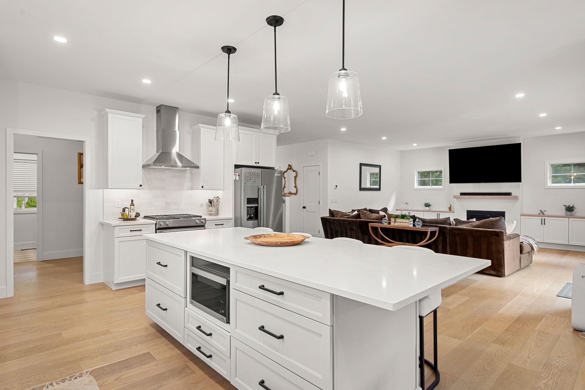 38 Kendall Pond Road Windham, NH 03087 - Photo 9 of 52