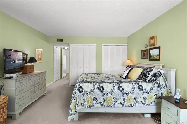 $220,000 | 5403 Southeast Miles Grant Road, Unit H111, Stuart, FL 34997