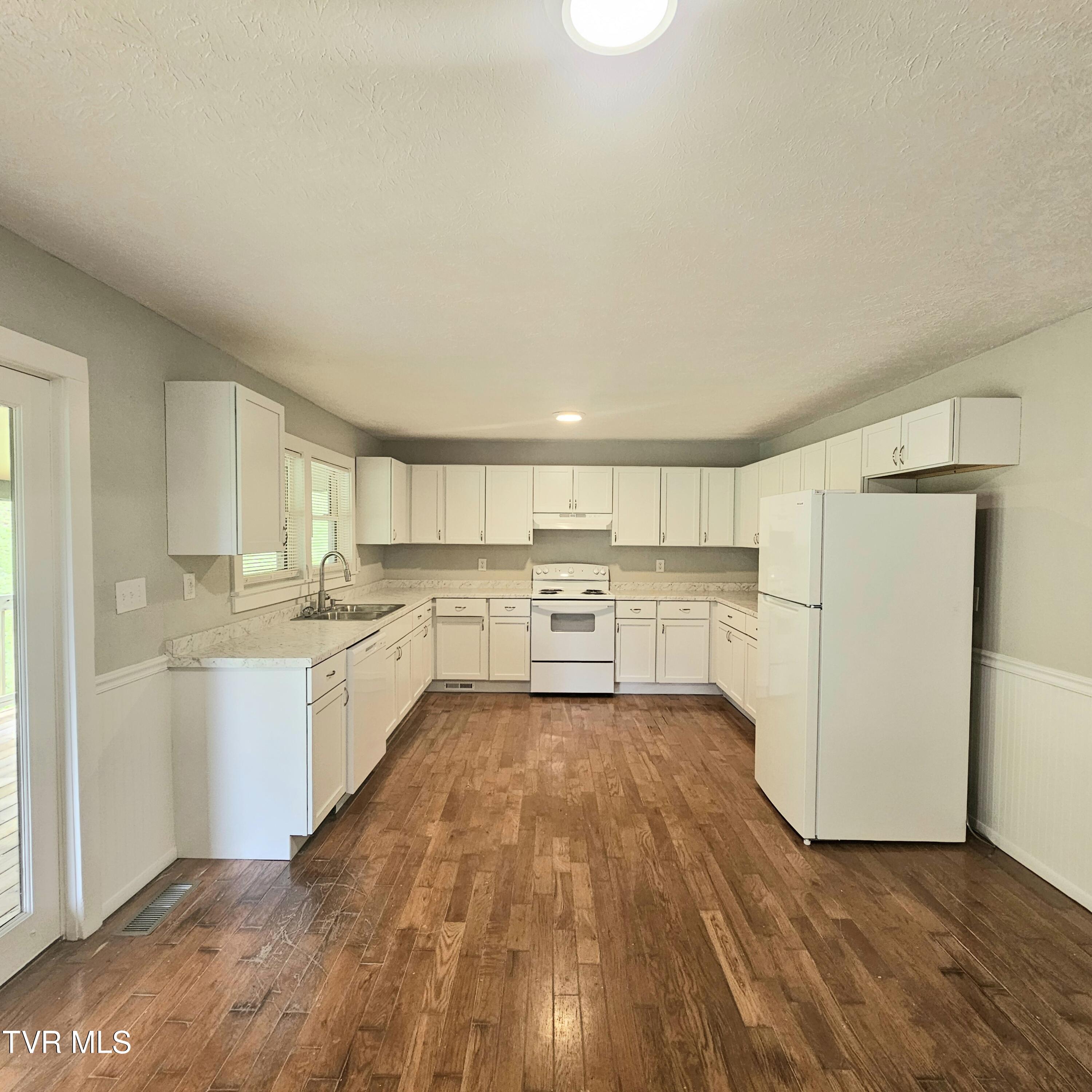 1393 Ridgeview Road Northwest Floyd, VA 24091 - Photo 14 of 27 20240808_134546