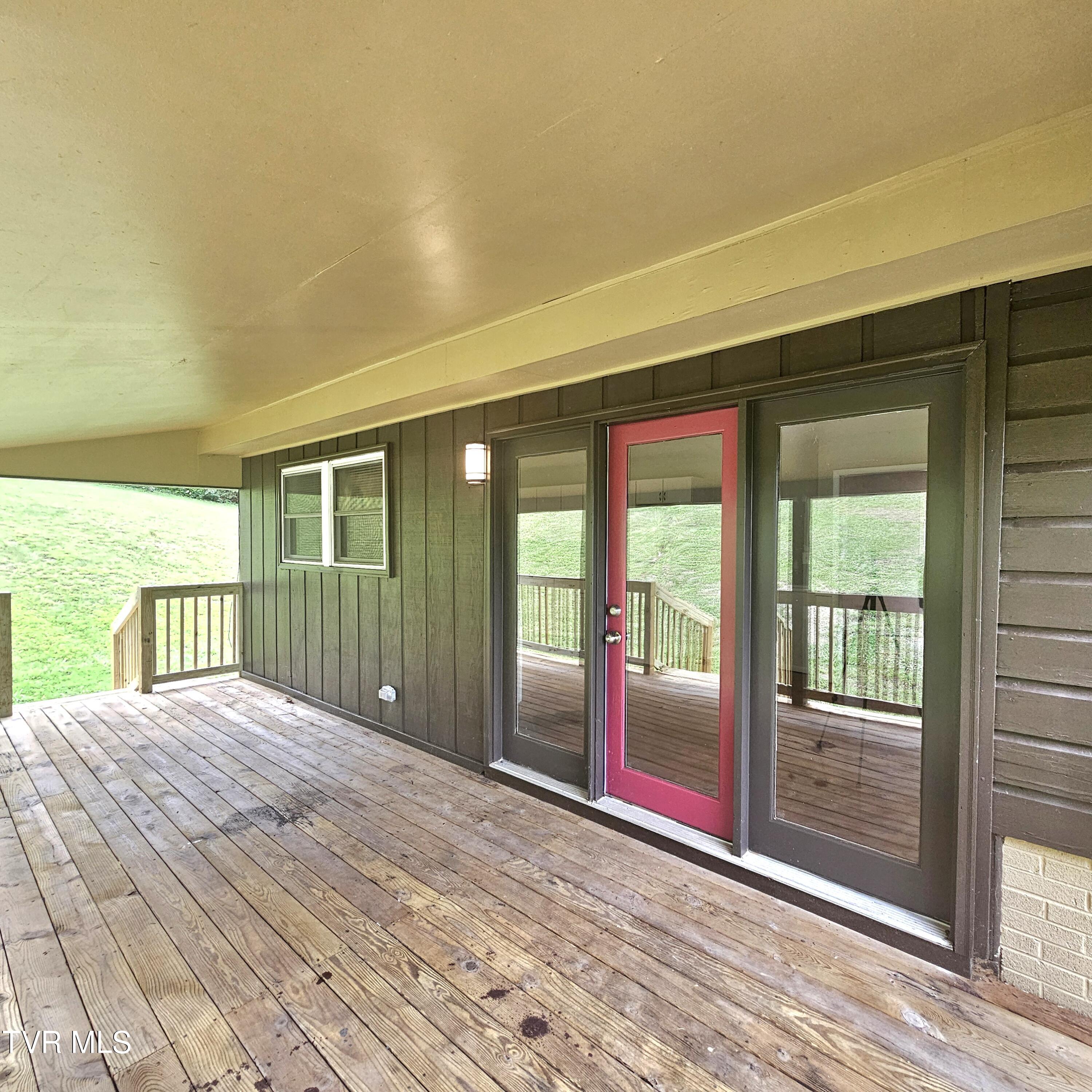 1393 Ridgeview Road Northwest Floyd, VA 24091 - Photo 21 of 27 20240808_134924