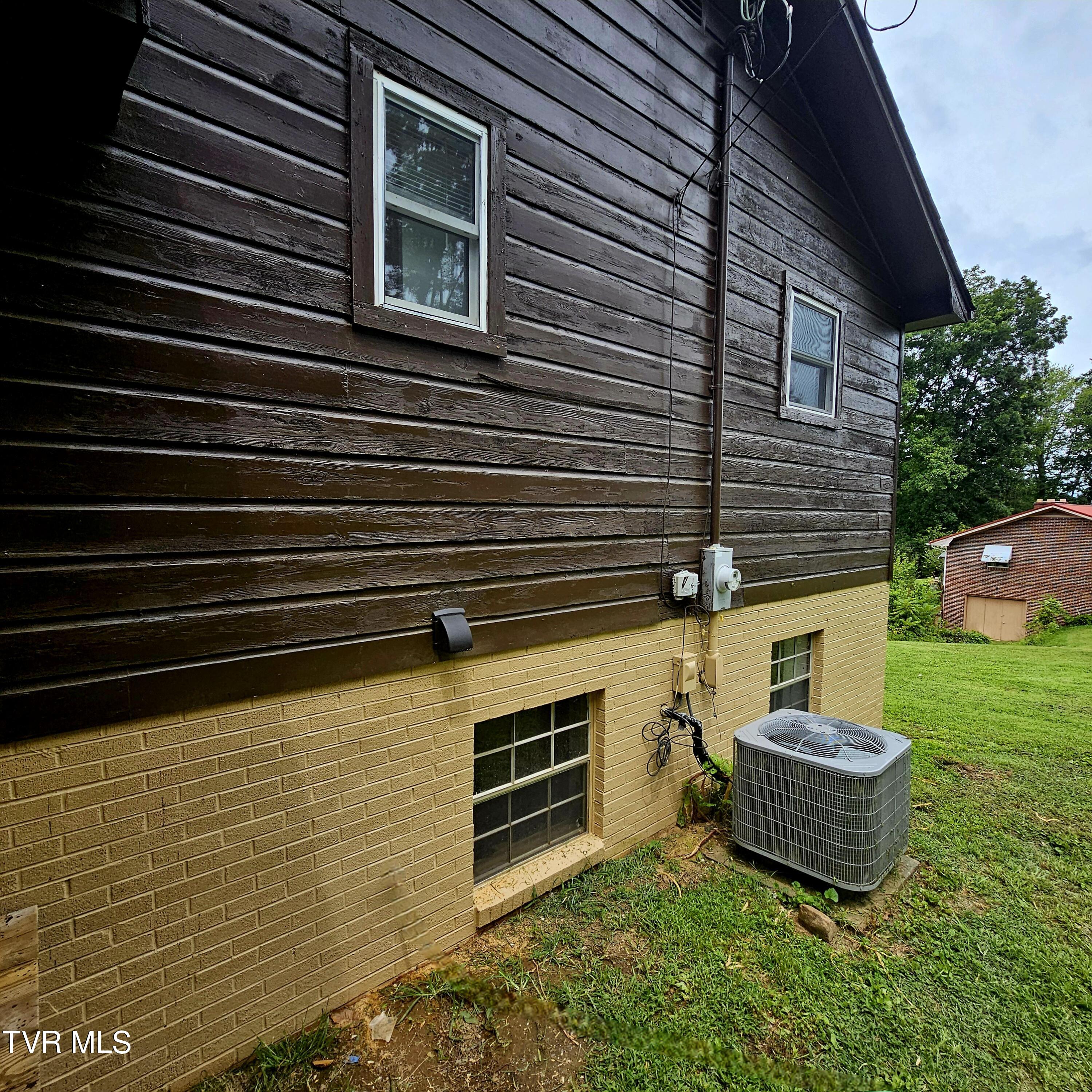 1393 Ridgeview Road Northwest Floyd, VA 24091 - Photo 26 of 27 20240808_213401