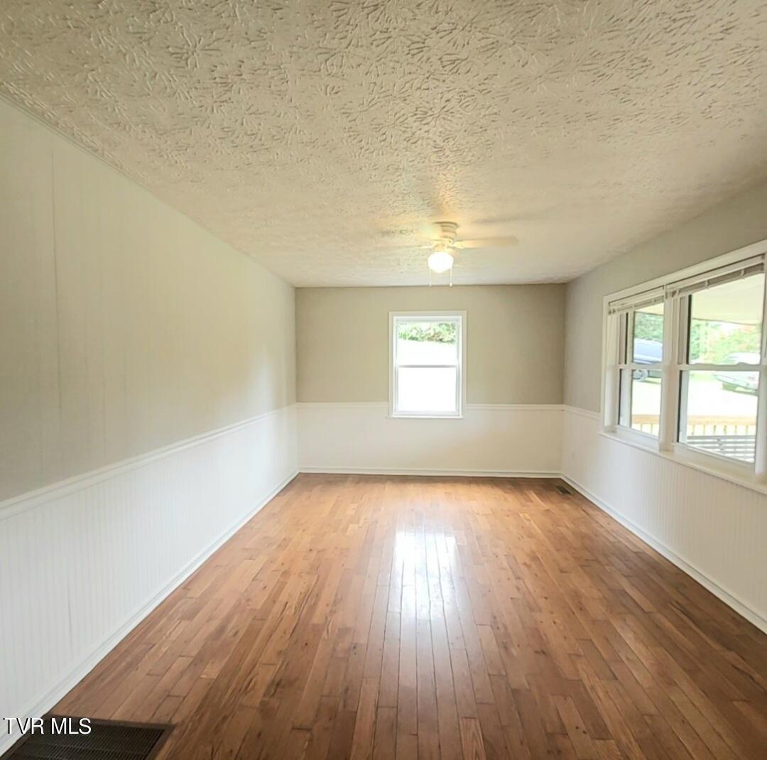 1393 Ridgeview Road Northwest Floyd, VA 24091 - Photo 3 of 27 Screenshot_20240808_213710_Gallery