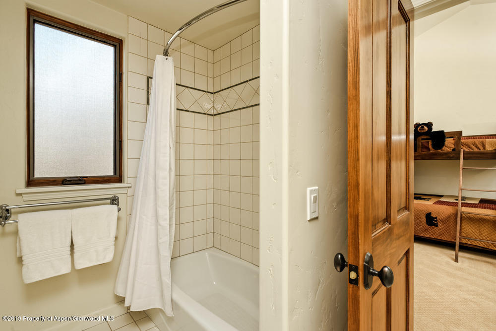314 Summerset Lane Basalt, CO 81621 - Photo 22 of 30 314SummersetWay_WEB030
