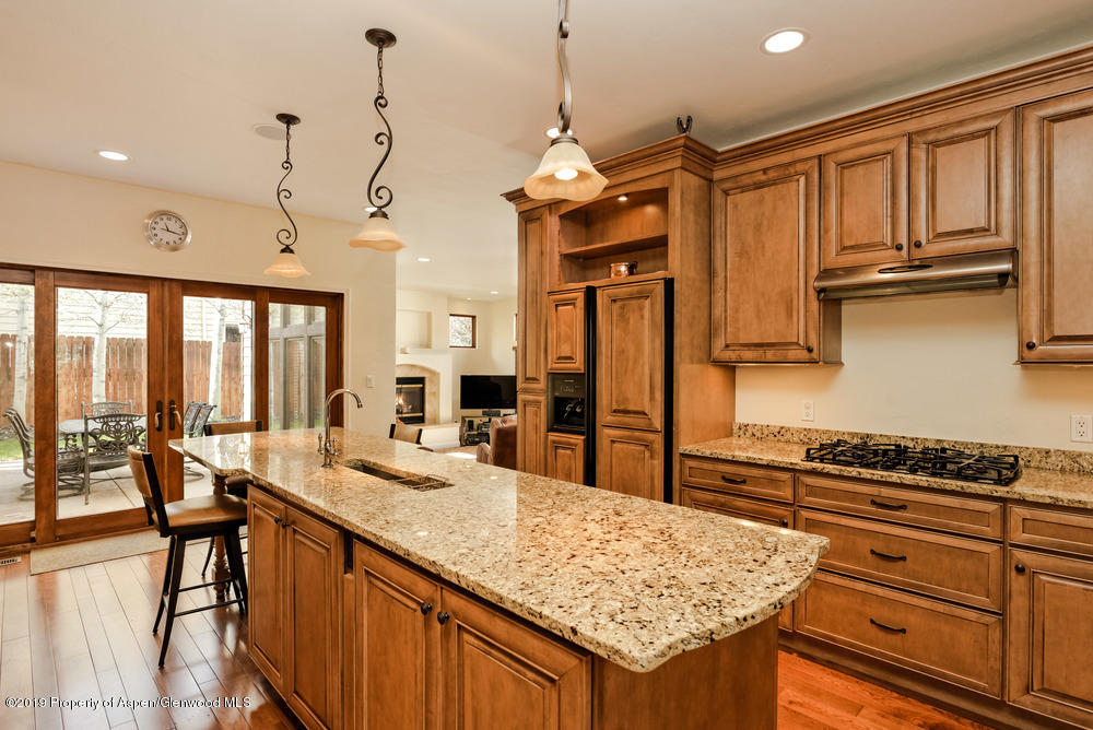 314 Summerset Lane Basalt, CO 81621 - Photo 8 of 30 314SummersetWay_WEB016