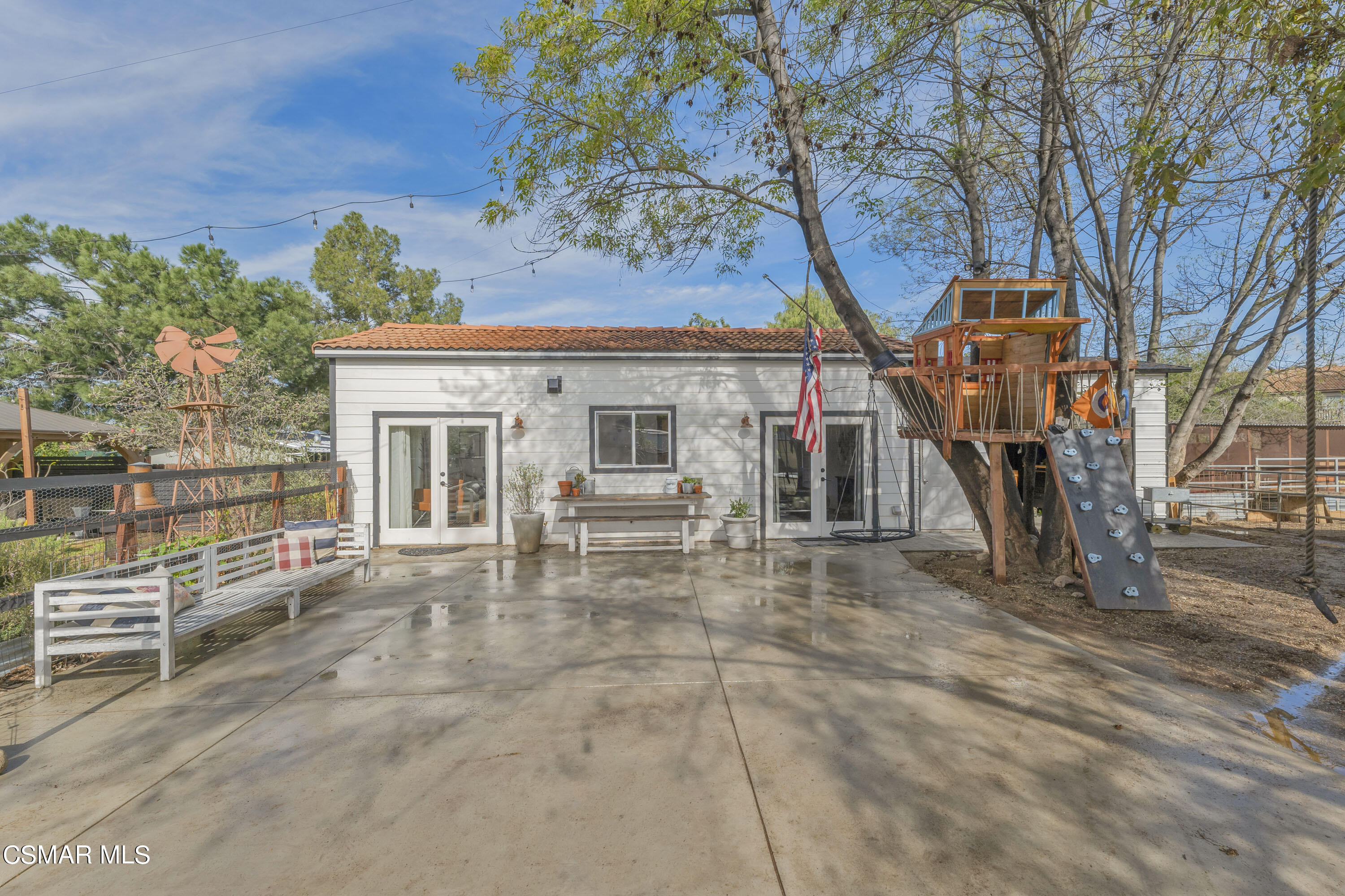 1065 Rambling Road Simi Valley, CA 93065 - Photo 22 of 54 a view of a house with basketball court