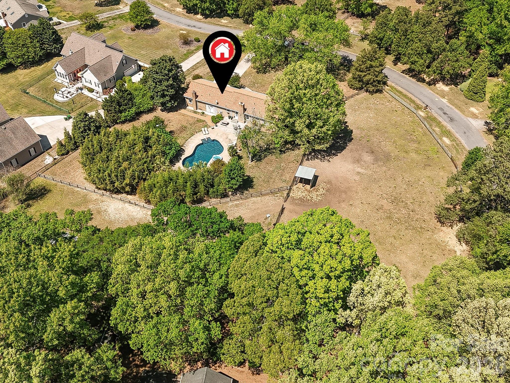 9850 Black Horse Run Road Fort Mill, SC 29707 - Photo 32 of 39