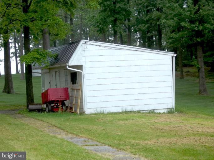 2417 Hampstead Mexico Road Westminster, MD 21157 - Photo 6 of 24 Storage/Work Shed