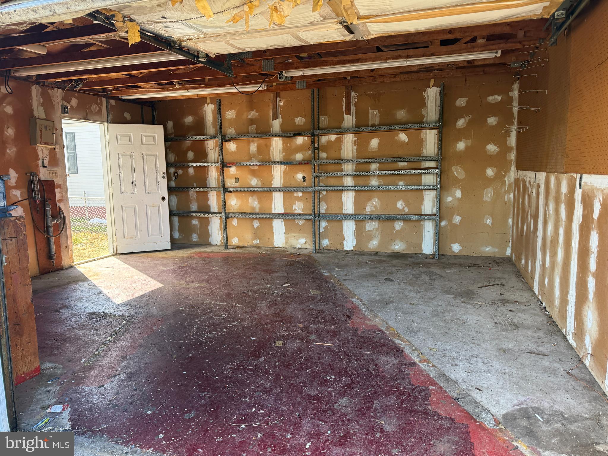 1213 Willow Road Baltimore, MD 21222 - Photo 8 of 11