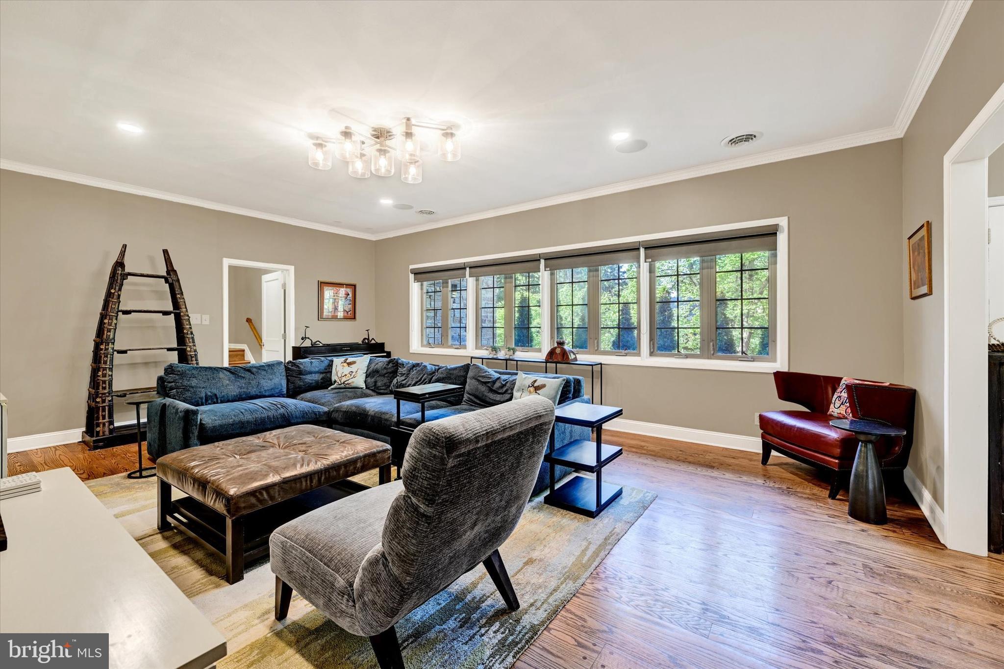 904 Bellemore Road Baltimore, MD 21210 - Photo 9 of 73