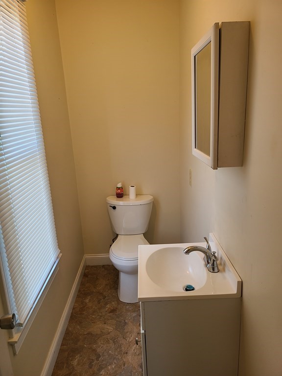 311 Hancock Street Springfield, MA 01105 - Photo 11 of 12 Gallery Image 11