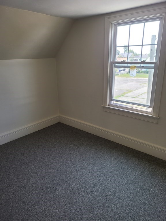 311 Hancock Street Springfield, MA 01105 - Photo 4 of 12 Gallery Image 4