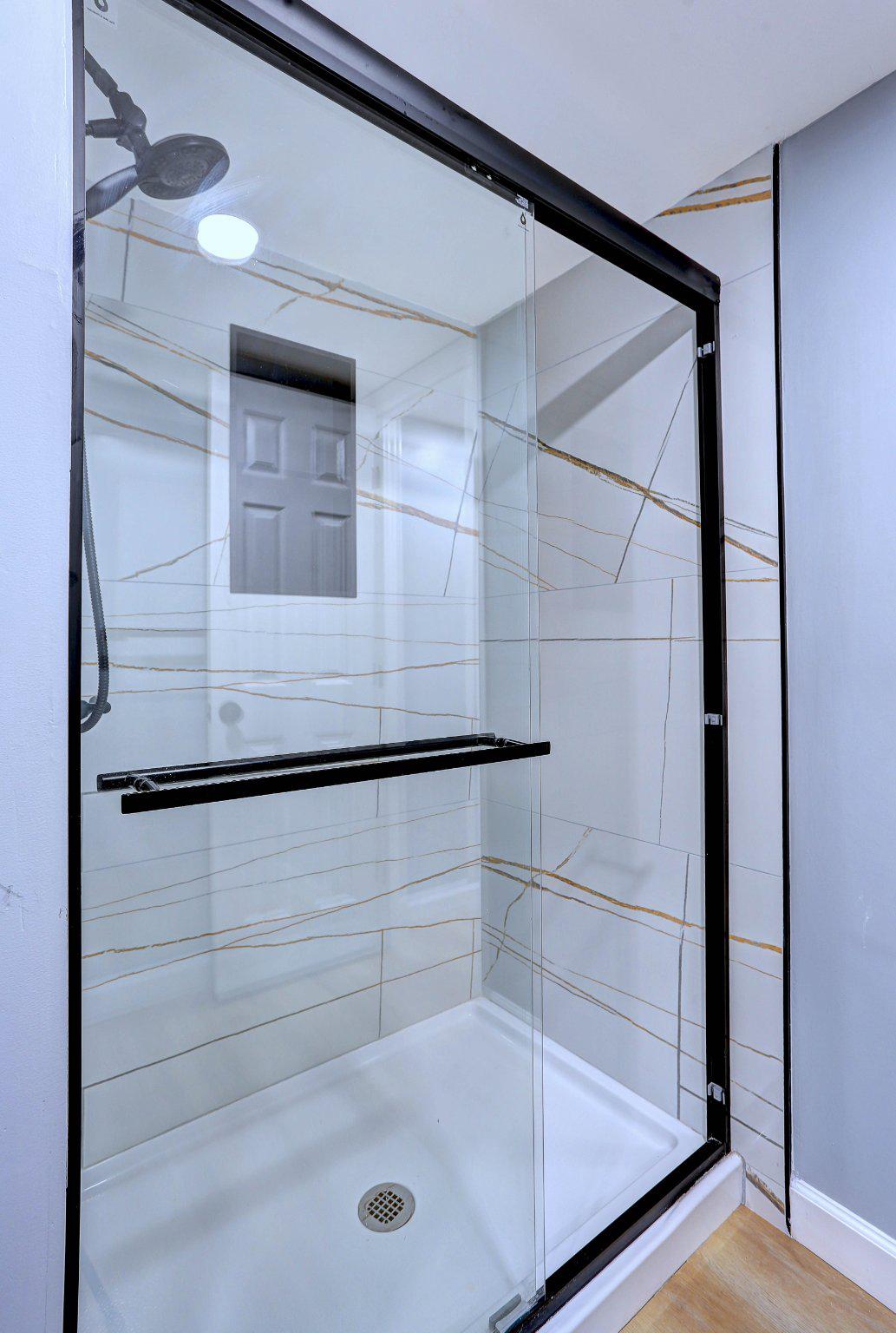 8231 Fort Smallwood Road Baltimore, MD 21226 - Photo 38 of 48 Gallery Image 38