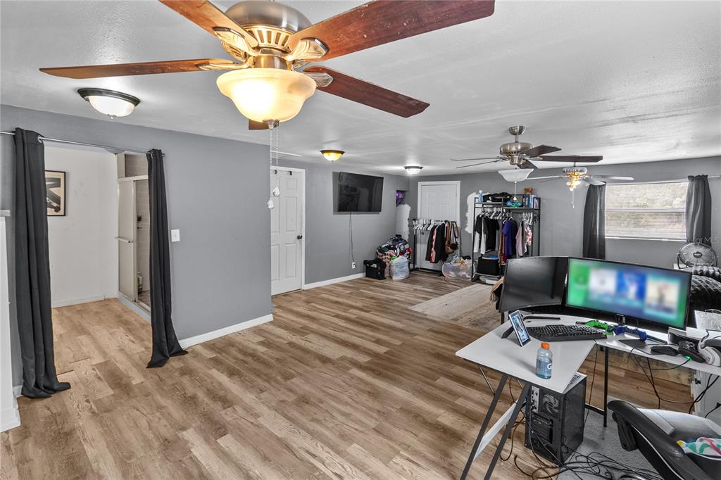 601 Southwest Quarry Circle Fort White, FL 32038 - Photo 5 of 21 a view of a room with gym equipment