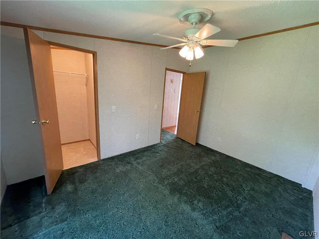 8144 County Bridge Road Slatington, PA 18080 - Photo 15 of 25 Gallery Image 15