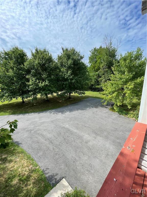 8144 County Bridge Road Slatington, PA 18080 - Photo 20 of 25 Gallery Image 20