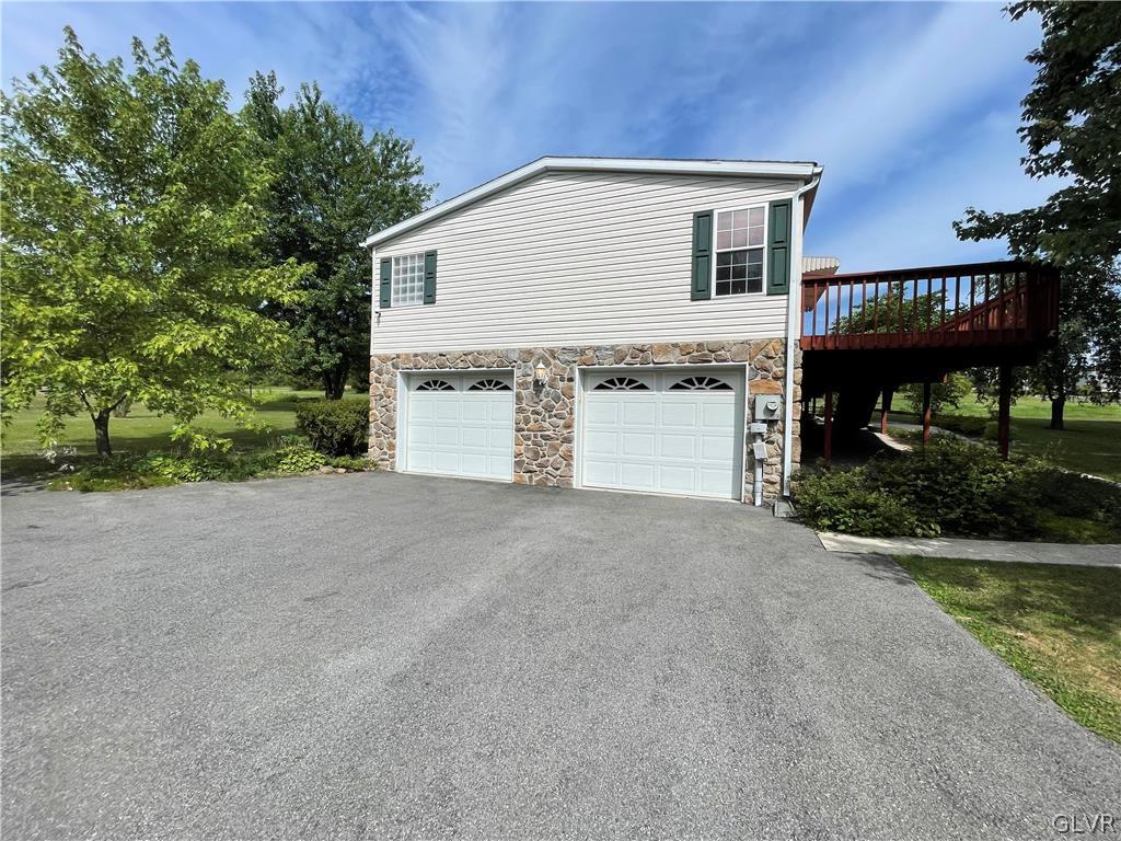 8144 County Bridge Road Slatington, PA 18080 - Photo 21 of 25 Gallery Image 21