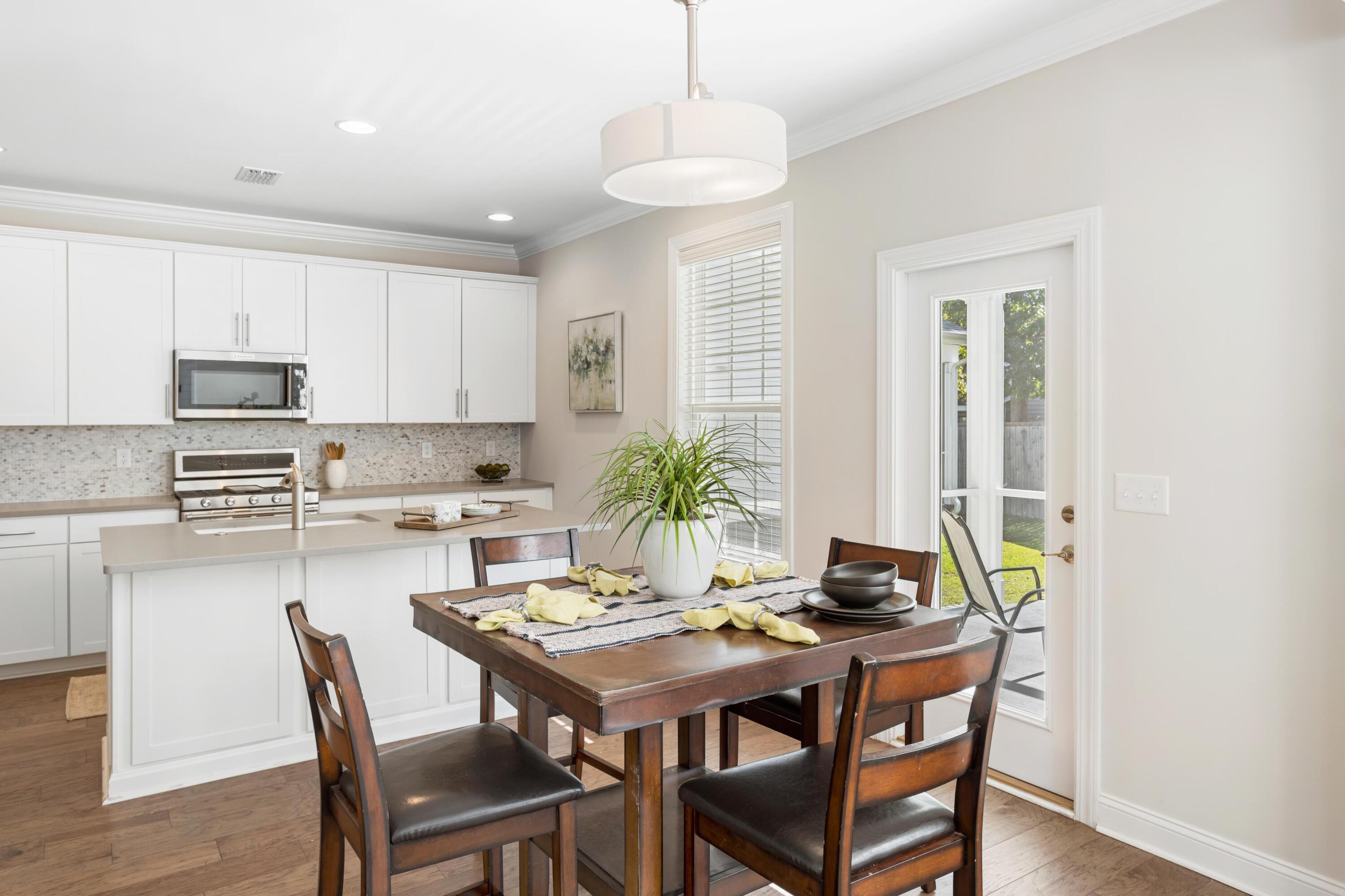 1233 Gannett Road Mount Pleasant, SC 29464 - Photo 8 of 33 Coastalrephoto-1233GannettRoad-11