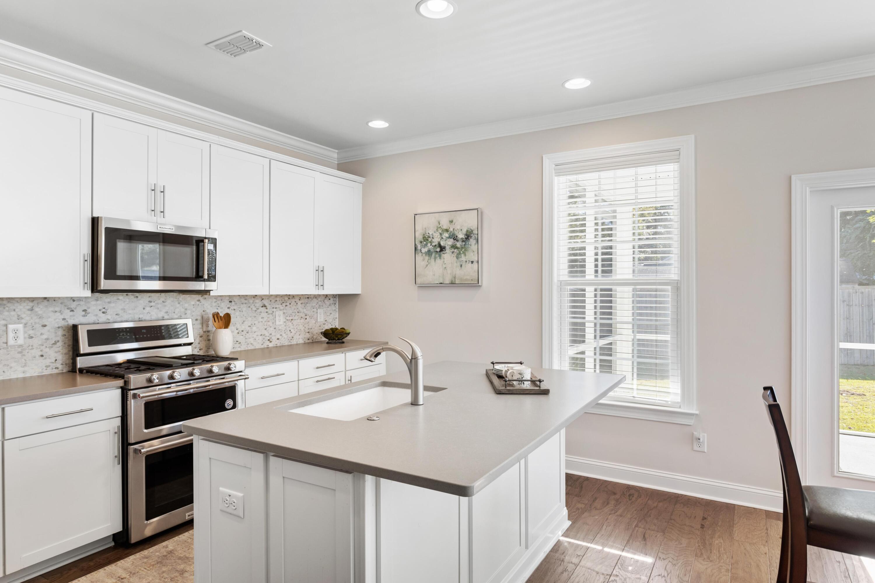 1233 Gannett Road Mount Pleasant, SC 29464 - Photo 10 of 33 Coastalrephoto-1233GannettRoad-13