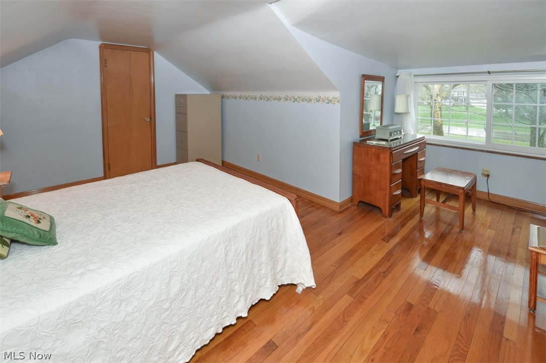 20925 Mastick Road Cleveland, OH 44126 - Photo 19 of 33