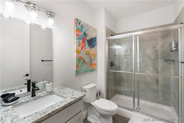 $650,000 | 1065 Topsider Lane, Unit 408, Osage Beach, MO 65065