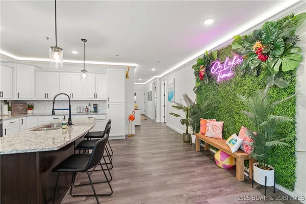 $650,000 | 1065 Topsider Lane, Unit 408, Osage Beach, MO 65065