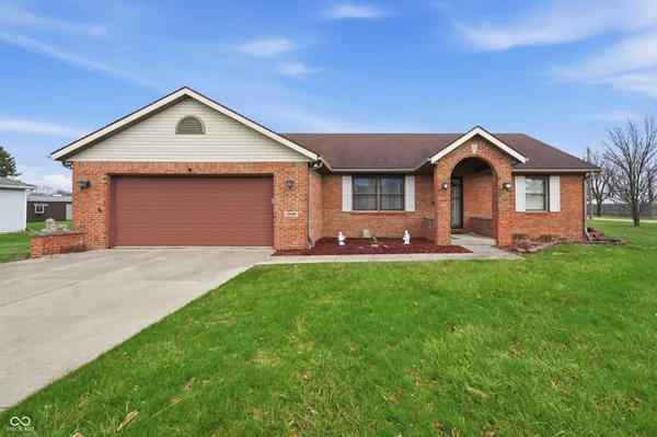 $274,900 | 2100 North Halifax Drive, Muncie, IN 47304